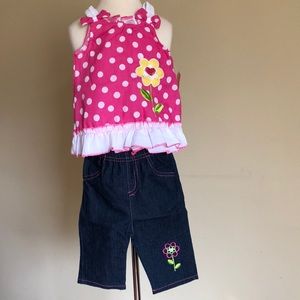 Girls 3/6M 2 Piece sleeveless shirt and Capris NWT